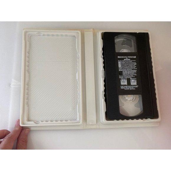 Shirley Temple Family Favorites Triple Pack 3 Movie Collection VHS‎ Set V3 2000 - Picture 8 of 16